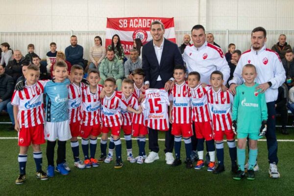 Crvena-zvezda-pobjednik-SB-Academy-Cup-a-5